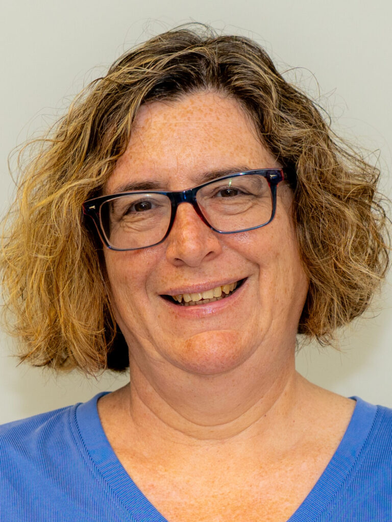 Michelle Knight, Teacher